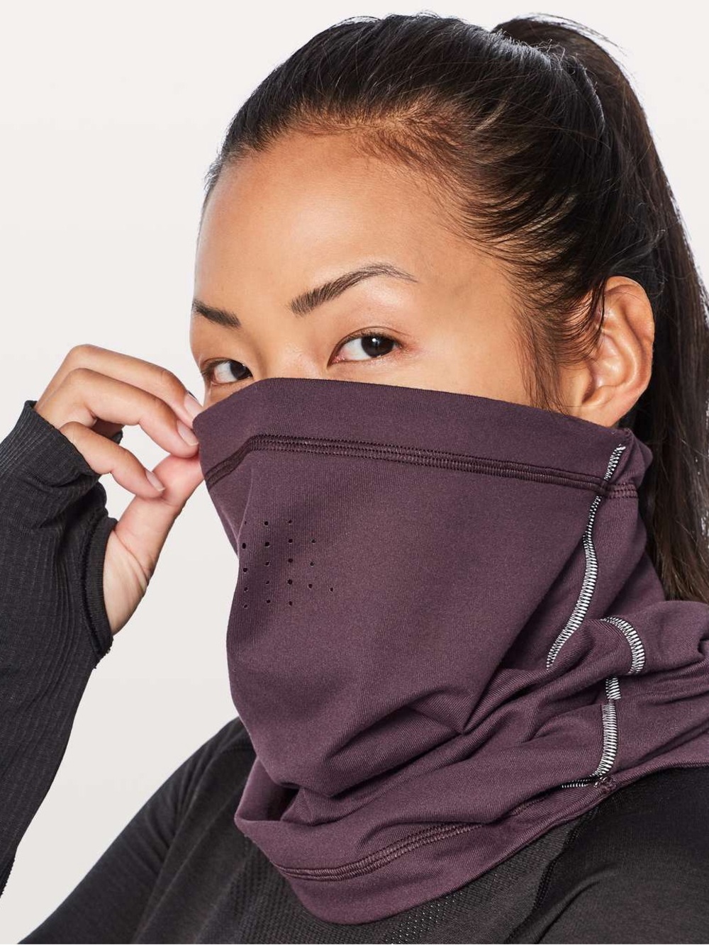 Lululemon Run It Out Neck Warmer Black Cherry